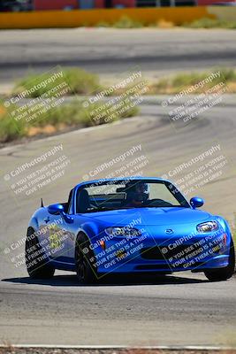 media/Sep-28-2024-Turn8 Trackdays (Sat) [[81b87d0494]]/Beginner/Session 3 (Turn 1 and 2)/